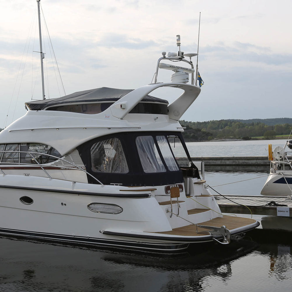 Cockpit trekk for NordWest 370 Flybridge (080405)